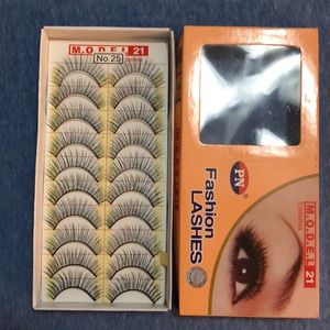 False lashes